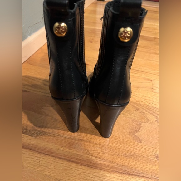 Tory Burch platform black bootie - Picture 3 of 4